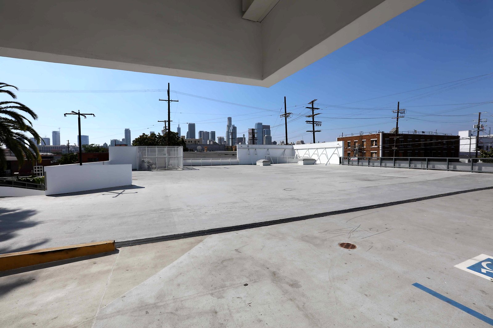 MNM Locations - uploads - 984 Rooftop Parking Deck